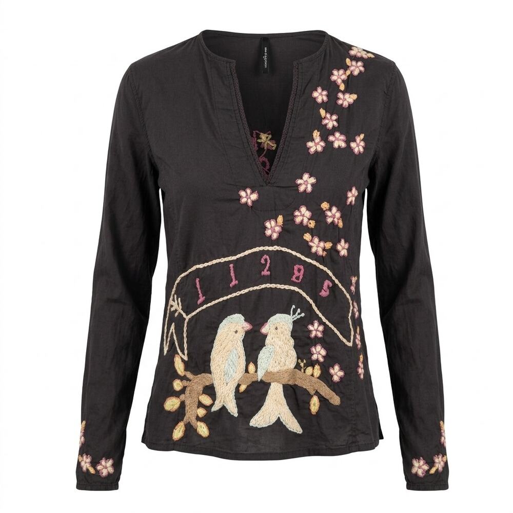 Sud Express Embroidered Birds Flowers V-Neck Top Women See Measurements